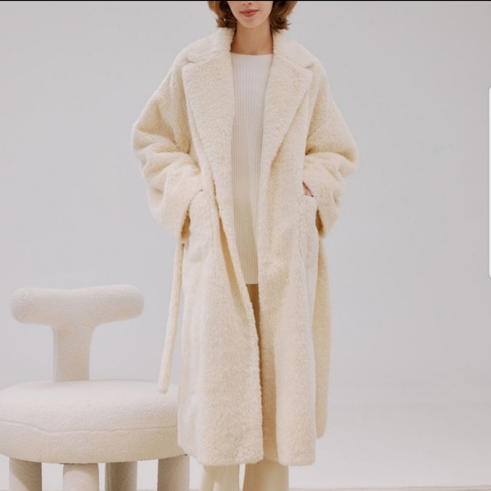 NAP Loungewear Faux Fur Fleece Shawl Collar Robe in Ivory Sz. S NWOT